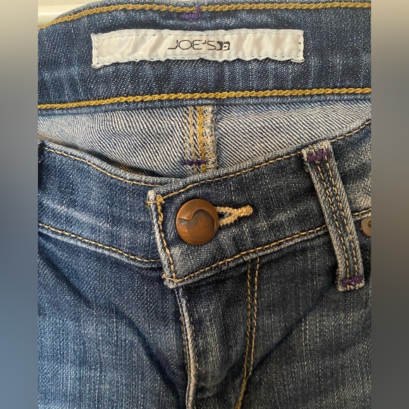 Joe’s Jeans Socialite jeans, size 24.  28” inseam - Picture 3 of 6